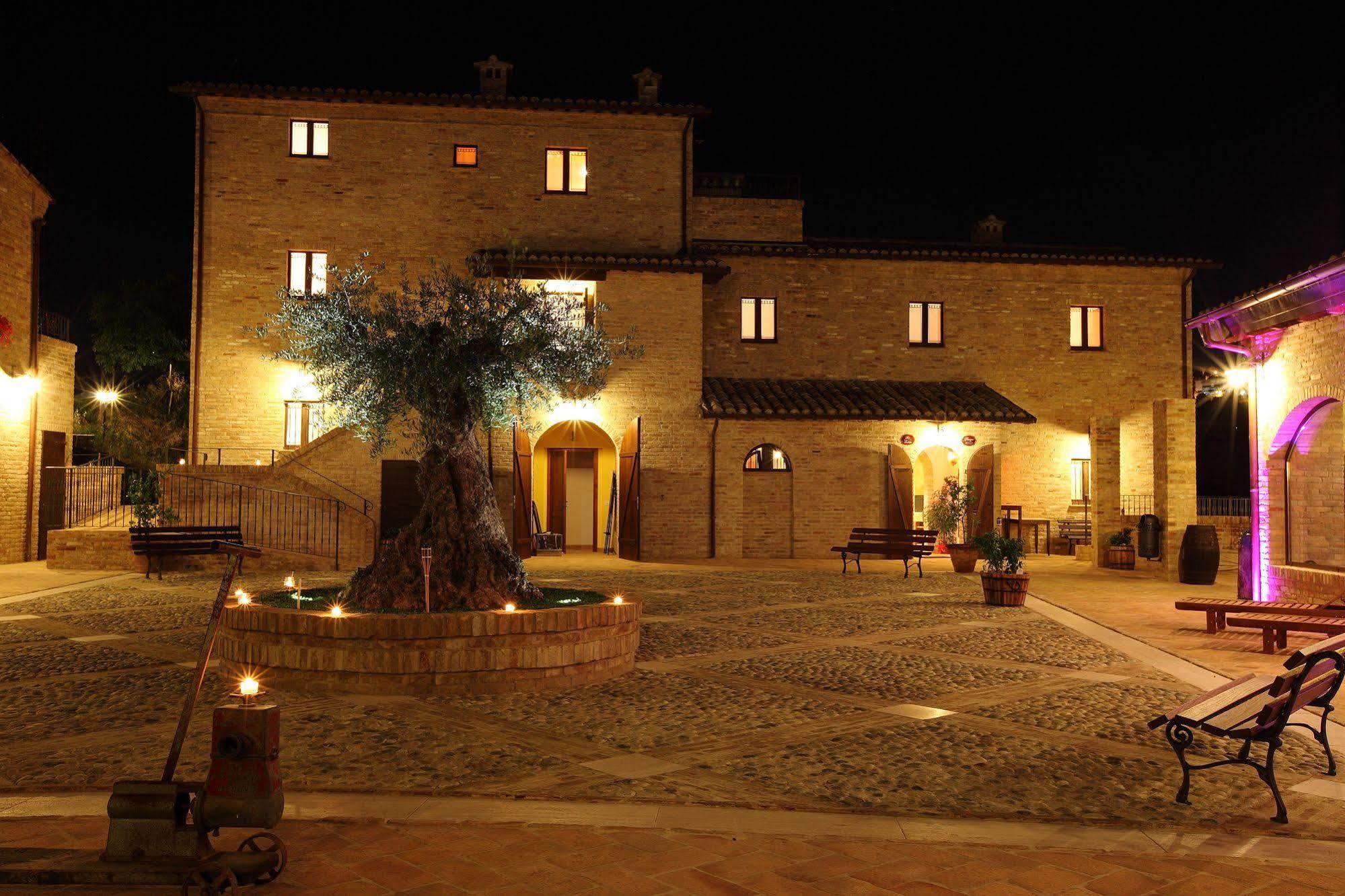 Agriturismo Il Sapore Della Luna Casa de hóspedes Monteprandone Exterior foto