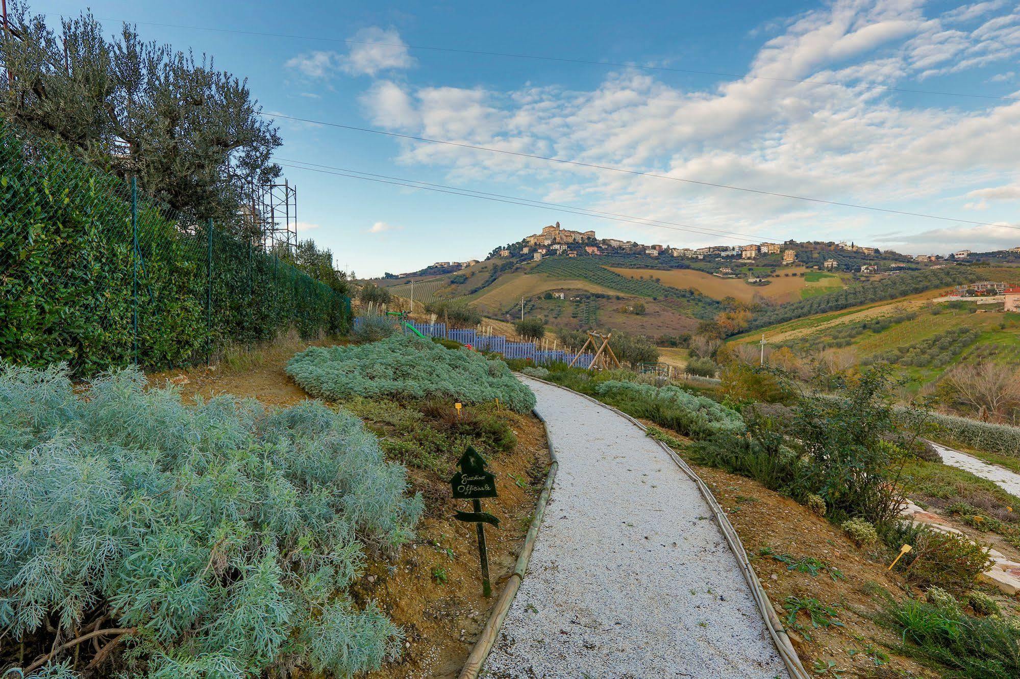 Agriturismo Il Sapore Della Luna Casa de hóspedes Monteprandone Exterior foto